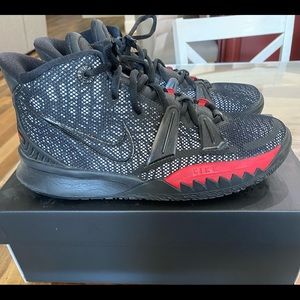 Nike Kyrie 7 Bred US 5Y